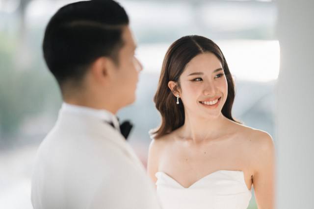 งานแต่งงานริมแม่น้ำเจ้าพระยา